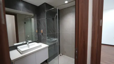 Căn hộ 2 ngủ, chưa qua chủ- Mipec Rubik 360, Cầu Giấy.