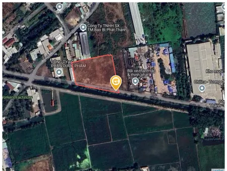 Bán đất 1000m² giá 7 tỷ tại kênh 8 Xã Tân Kiên LH: 0909036285