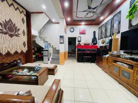 Bán Nhà Trung Văn Hàng Xóm Việt Kiều Châu Âu, Oto Tránh, 13 Tỷ 5