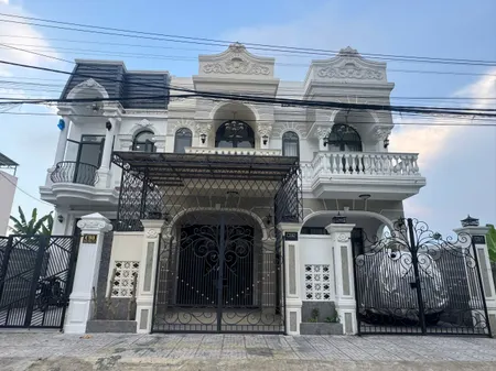 Nhà Tân Cổ Điển Khu Biệt Thự Ngọc Vân