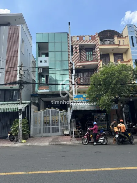 ⭐️Bán Nhà Mặt Tiền Chợ Lớn Quận 6  84m2 - 5 Tầng  Chỉ 16,2 Tỷ  timnhapho.vn