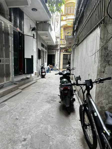 Bán nhà số 26 ngõ Tô Hoàng phố Bạch Mai, trước nhà thoáng sáng diện tích 27m2 giá 5.2 tỷ