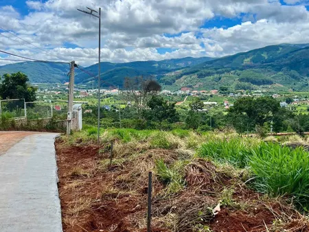 ĐẤT ĐẸP - GIÁ TỐT - Vị Trí Đắc Địa Tại Thôn 2 Mê Linh, Lâm Hà, Lâm Đồng