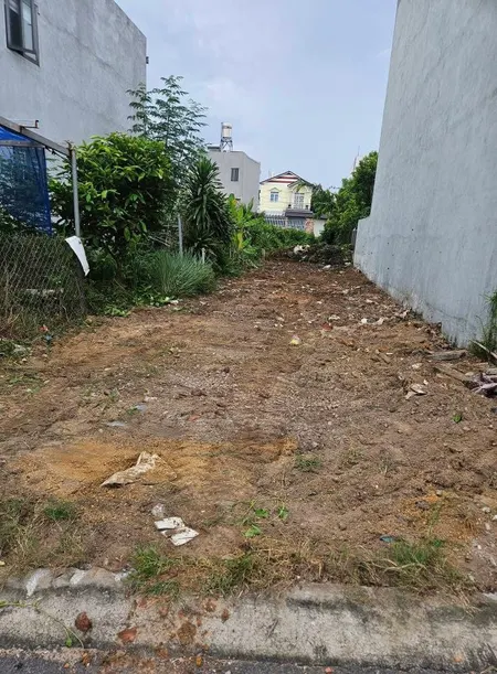 BÁN GẤP LÔ ĐẤT PHÚ HOÀ TP THỦ DẦU MỘT