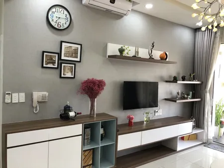 Chủ nhà gấp bán căn hộ 312 Lạc Long Quân,65m2, 2pn, 2wc, nhà mới đẹp, 2.75 tỷ