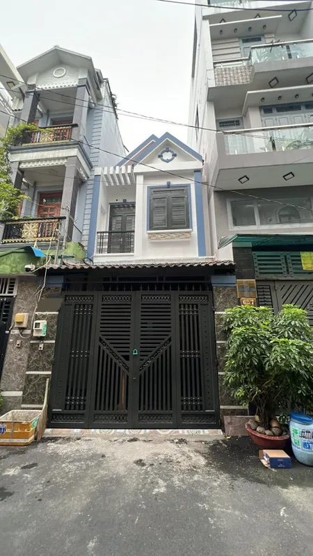 Bán nhà 56m² ngang 4m giá 4.9 tỷ tại Phường Bình Hưng Hoà B Quận Bình Tân