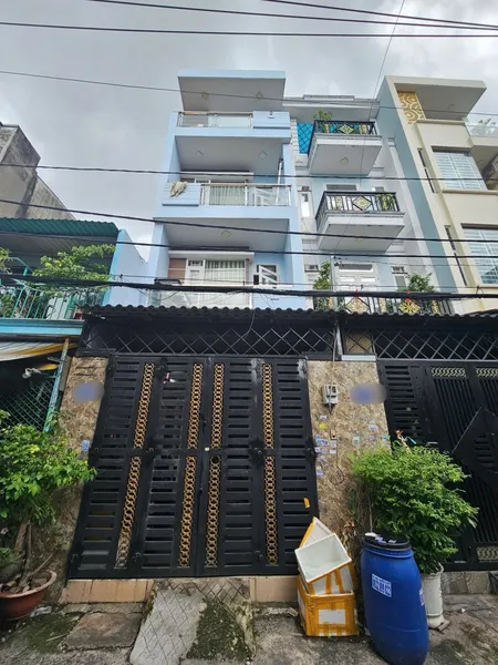 Bán nhà 48m² ngang 4m giá 5.3 tỷ tại Phường Bình Trị Đông Quận Bình Tân