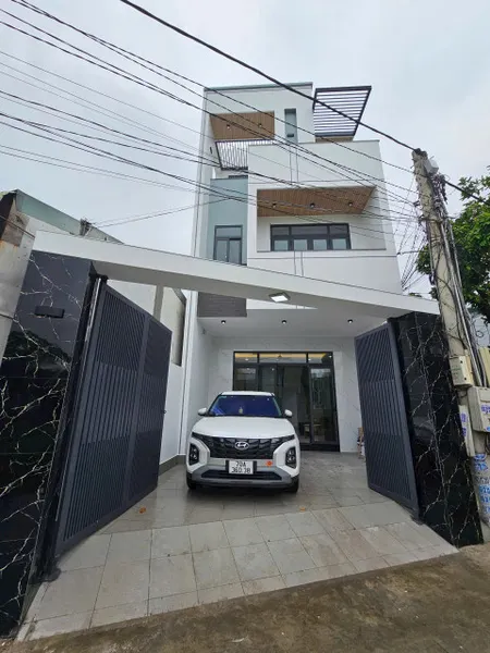 Nhà 1 trệt 2 lầu xây mới căn góc thoáng đẹp khu 6 Phú Lợi (phường Phú Lợi-TP.HCM)-gần KDC HT2-KDC HT3-KDC Phúc Đạt đường oto chủ giảm bán nhanh ko có căn thứ 2 vị trí này
