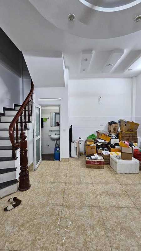 Chủ nhà cần sang tên nhà 5 tầng- Miêu Nha, Tây Mỗ, Nam Từ Liêm.