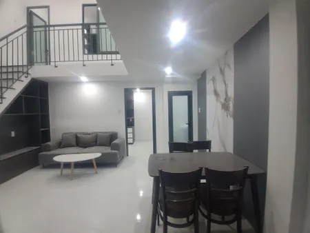 ► Nhà 60m ra MT Hải Phòng đối diện Ga Tàu, 44m2, lửng đúc 2PN, 2.45 tỷ