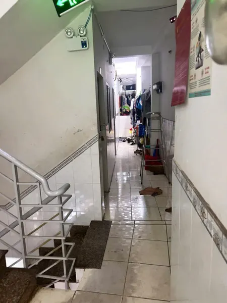 Hẻm  bàn cờ 6m âu cơ p10 tân bình