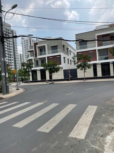 NHÀ (8.5x30) MTKD – ĐỐI DIỆN CC PICITY HIGH PARK – 255M² FULL THỔ CƯ 15 TỶ (TL)