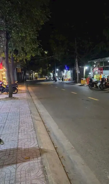 Bán đất 110.1m² giá 7.2 tỷ tại Phường Thắng Nhất Thành phố Vũng Tàu
lh: 0909518879
