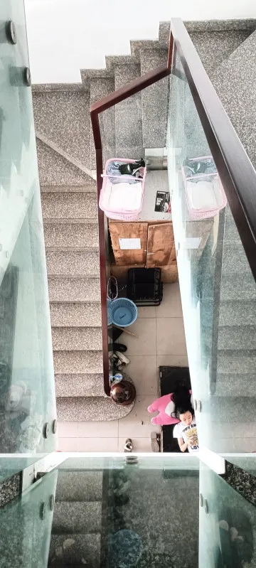 HÀNG NÓNG DÒNG TIỀN THU NHẬP ỔN ĐỊNH. BÁN KHÁCH SẠN 14 PHÒNG ĐANG KINH DOANH ỔN ĐỊNH – VỊ TRÍ ĐẮC ĐỊA PHƯỜNG DĨ AN, SÁT BÊN THỦ ĐỨC.
