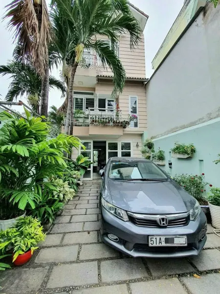 Bán nhà sân vườn mặt tiền ô tô Quận 2 mặt tiền đường Thạnh Mỹ Lợi Quận 2 3Lau