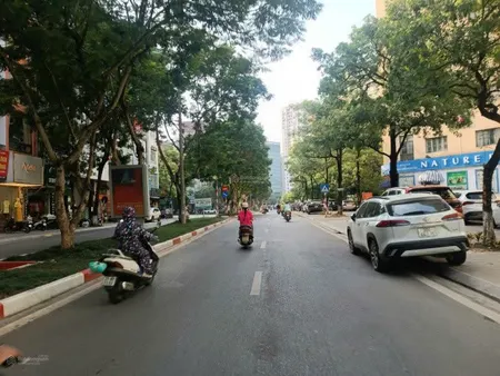 BÁN TÒA NHÀ MẶT PHỐ TRẦN ĐĂNG NINH, CẦU GIẤY - 109M² x 9 TẦNG - DÒNG TIỀN 150TR/TH - 88 TỶ