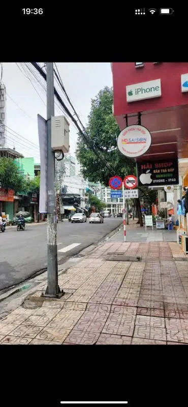Bán đất tặng nhà