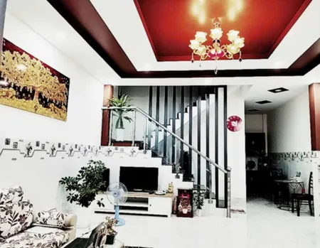 BÁN NHÀ 2 TẦNG HẺM OTO ĐƯỜNG MƯƠNG THÁO XÃ DIÊN PHÚ
- ...
=>> 💰💰Giá bán 1 ty 780tr có hỗ trợ vay 3 bên