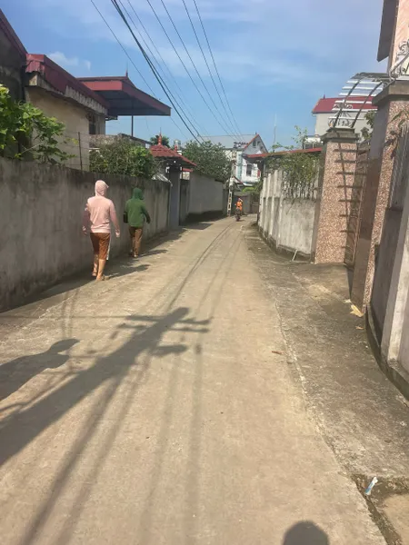 Chính Chủ Bán đất Bắc Cầu, Ngọc Thụy, Mặt Phố , Kinh Doanh, Oto vào