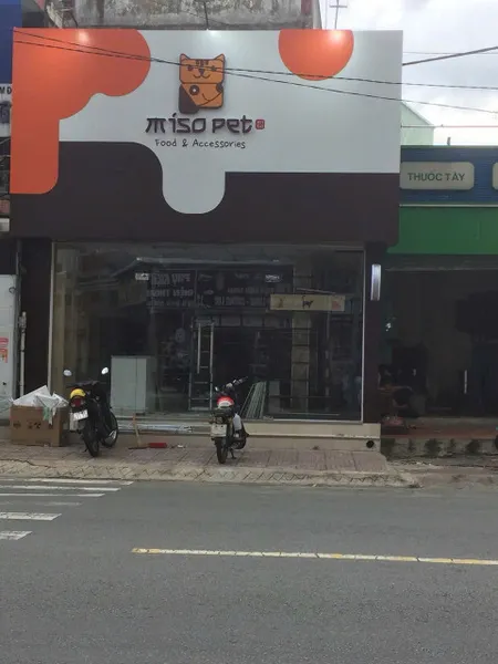 Cho thuê nhà mặt tiền đường Cách Mạng Tháng 8, TP. Thủ Dầu Một