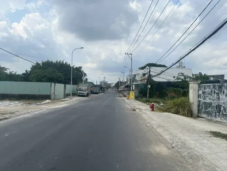 BÁN NHÀ MẶT TIỀN BÙI THỊ LÙNG – ĐANG CHO THUÊ KHO – GIÁ CHỈ 12 TỶ
