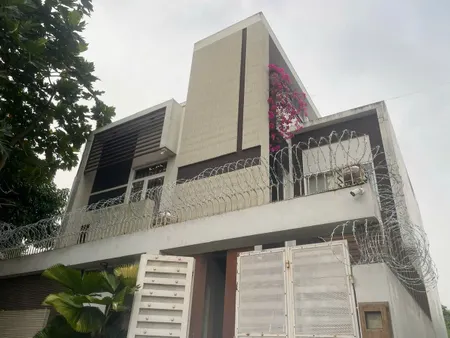 BDS HVL [NC] VILLA BÌNH TRƯNG ĐÔNG Q2 10x14m 1 hầm 3L 4WC CHO THUÊ