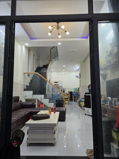 Bán nhà 4 tầng Linh Đông Thủ Đức, 52m², hẻm nhựa thông, giá 6.4 tỷ (còn thương lượng)