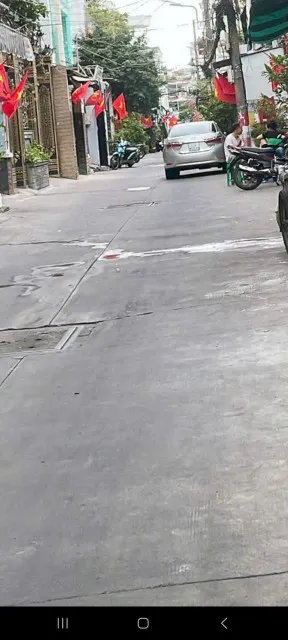 NHÀ ĐẸP GIÁ TỐT – TRẦN BÌNH TRỌNG, P.1, Q.10 ✨ DT: 5.8 x 13.5m | 2 TẦNG | 3PN | HẺM 6M THÔNG THOÁNG