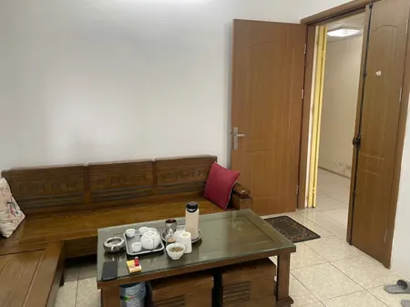 NHÀ VỊ TRÍ ĐẸP - GIÁ TỐT- Bán Căn Chung Cư 701.A 14B1 Nam Trung Yên, Yên Hòa, Cầu Giấy, Hà Nội