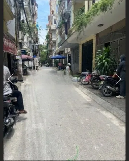 Cho thuê nhà ngõ Kim Đồng, 2.5 tầng x 35m2, 2 ngủ, 2 vệ sinh, 7.2 Triệu
