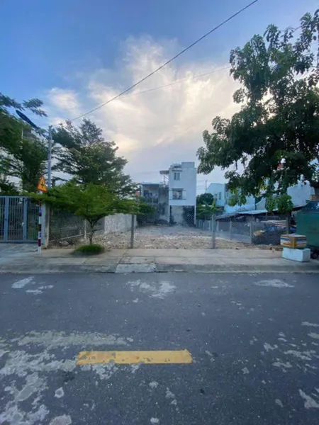 Bán nhanh lô đất Tân An, TP Hội An vị trí cực đẹp ngay bờ hồ Trảng Kèo đấu lưng Tôn Đức Thắng