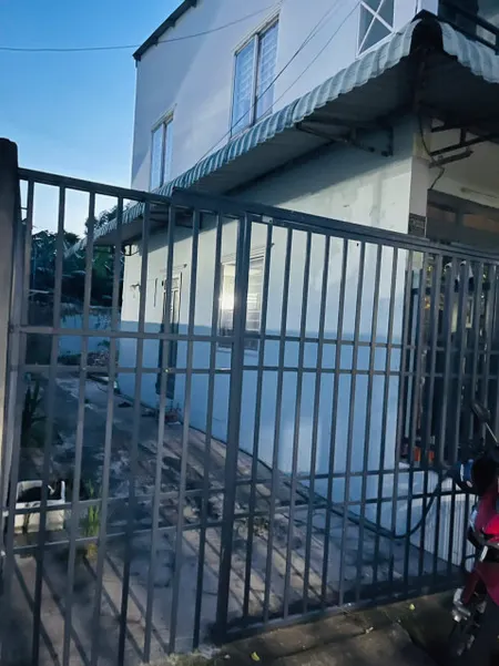 Cho thuê nhà 1 trệt 1 lửng hẻm Huỳnh Văn Luỹ - Phú Lợi - Thủ Dầu Một