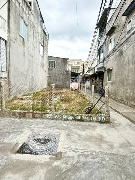 BÁN LÔ GÓC HẺM 85 HƯƠNG LỘ NGỌC HIỆP 
- 
- Giá bán nhanh : 1 tỷ 550 triệu