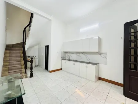 Cho thuê nhà Võ Thị Sáu 3 tầng x 40m2, 2PN, 2 vệ sinh, 8.5 Triệu KD onl, nhóm 5 ng, gia đình
