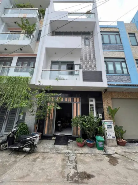 Bán nhà 55m² ngang 5m giá 5.95 tỷ tại Phường Bình Hưng Hòa Quận Bình Tân