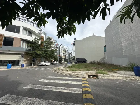 BÁN LÔ GÓC KDC AN PHÚ THUẬN AN BÌNH DƯƠNG