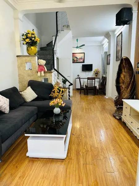 Tư Đình Long Biên - Ô tô tải - Kinh doanh bất chấp - chỉ 6.7 tỷ