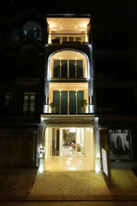 Siêu phẩm 80m2 - Có thang máy - Giá 18.6 tỷ - Đường số 2B, Quận 7