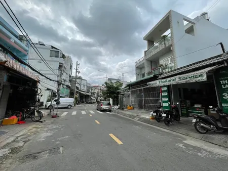 Bán nhà Ngang 4.6m  mặt phố 110m² - Đường 12m Lê Lư, Q. Tân Phú