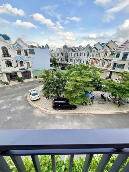 BÁN NHÀ PHỐ VIEW CÔNG VIÊN AN PHÚ THUẬN AN