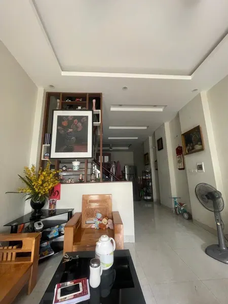Tư Đình Long Biên - Ngay cầu Trần Hưng Đạo - Nhà dân xây 48m chỉ 8 tỷ