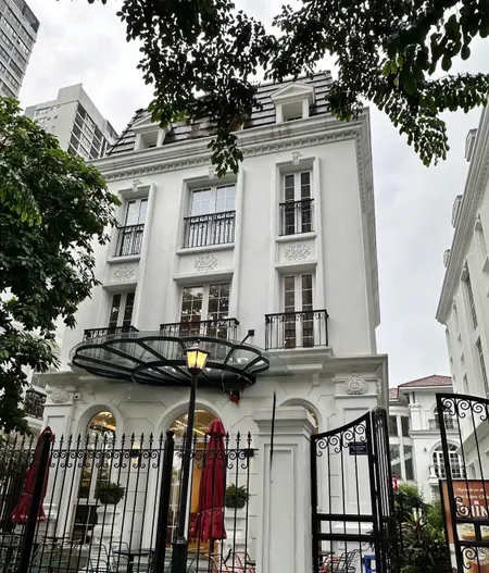 BÁN BT ĐƠN LẬP EMBASSY GARDEN - GIÁ 188 TỶ - CHO THUÊ DÒNG TIỀN 2TỶ/NĂM.