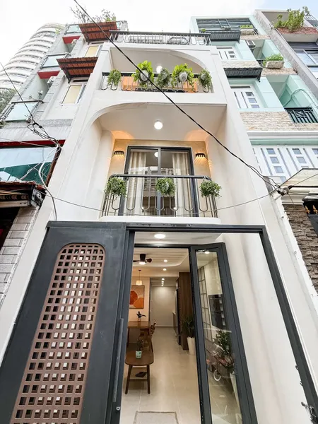 Giá 2 tỷ 800tr/79m2, MT Lê Hữu Nghĩa, chính chủ bán nhà TP Tân An, SHR, gần Aeon Mall