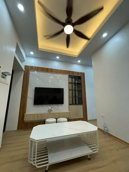 Cho thuê nhà Tập thể tầng 1 nguyễn Trãi 50m2, 2 ngủ, 8 Triệu vào ngay đóng 2 cọc 1