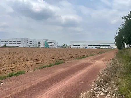Gần 400m2 Đất Mặt Tiền đường Xuyên Tâm 32m Thổ cư 111m2 Lh: 0981665477