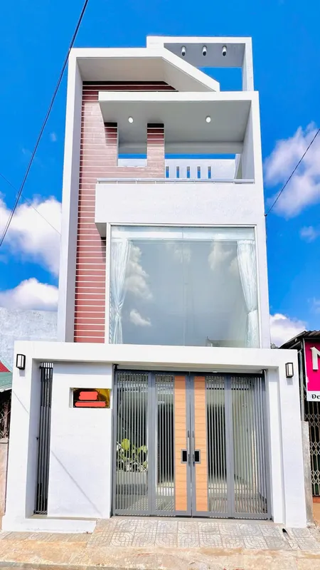 NHÀ MẶT TIỀN LÊ THỊ RIÊNG GẦN CAO ĐẲNG SƯ PHẠM