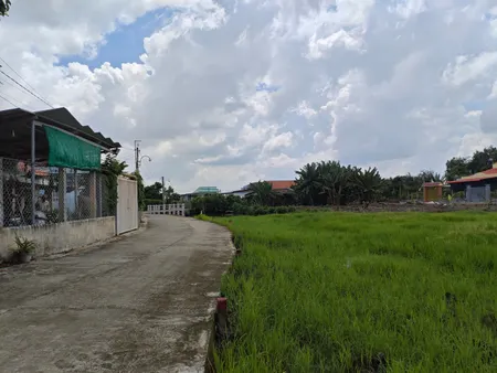 105m2 thổ cư đường đan oto 395tr khu nhà đông dân tại Xã Bình Lãng Tân Trụ Long An