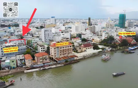 BÁN KHÁCH SẠN 6 TẦNG MẶT TIỀN NGÔ ĐỨC KẾ - ngay ngã 3 HAI BÀ TRƯNG