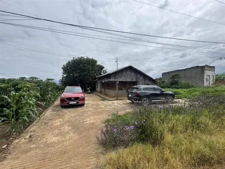 Bán 2738m2 đất đức trọng có 400m2 đất ở giá 6,5 tỷ cách sân bay 15 phút