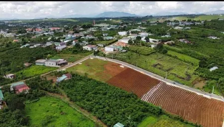 Bán đất bảo lộc cách trung tâm 10 phút đường nhựa 7m, sổ hồng riêng